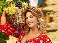 Sibel Can hal�ya devam 