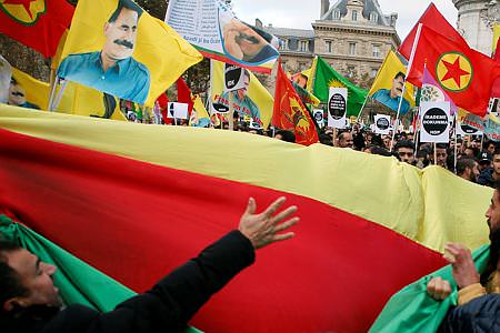 PKK'lı hainler Avrupa'da terör estirdi