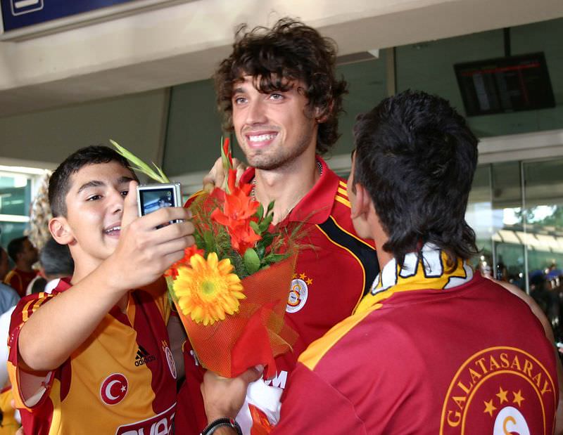 Galatasaray’a İki Sürpriz İsim
