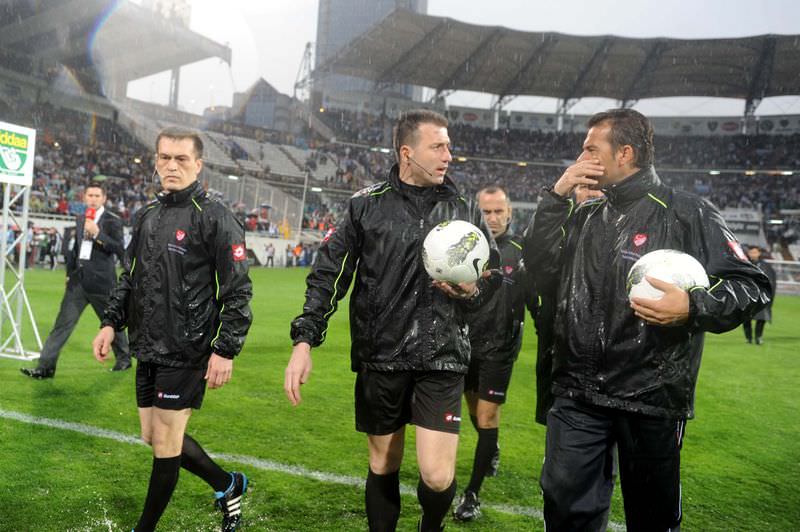Dev derbi ertelendi!