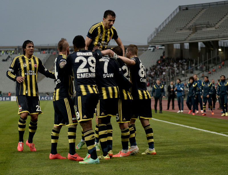Dev derbi Twitter’ı salladı