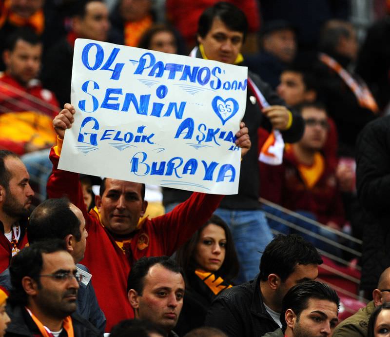 Drogba attı Twitter coştu!