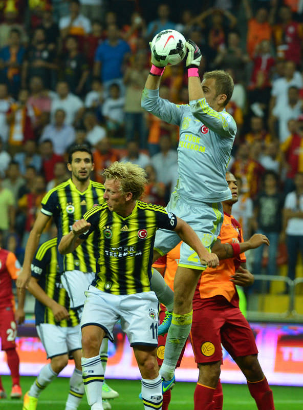 Galatasaray - Fenerbahçe karşılaşmasının önemli anları!