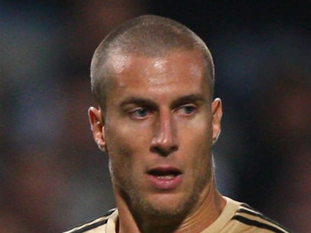 Kardeş futbolcular