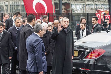 Erdoğan patlamanın olduğu yerde