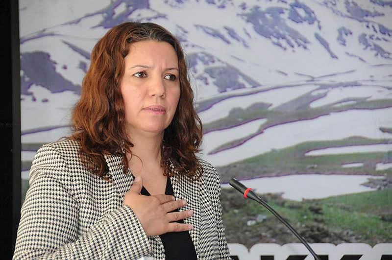 HDP'ye terör operasyonu: Demirtaş ve Yüksekdağ başta olmak üzere onlarca vekil gözaltına alındı!