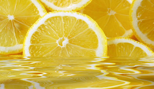 Limonlu su İçmenin faydaları