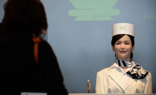 Tüm çalışanları robot olan dünyanın ilk oteli!