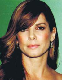 Yıllar Geçsede Sandra Bullock  Yaşlanmıyor